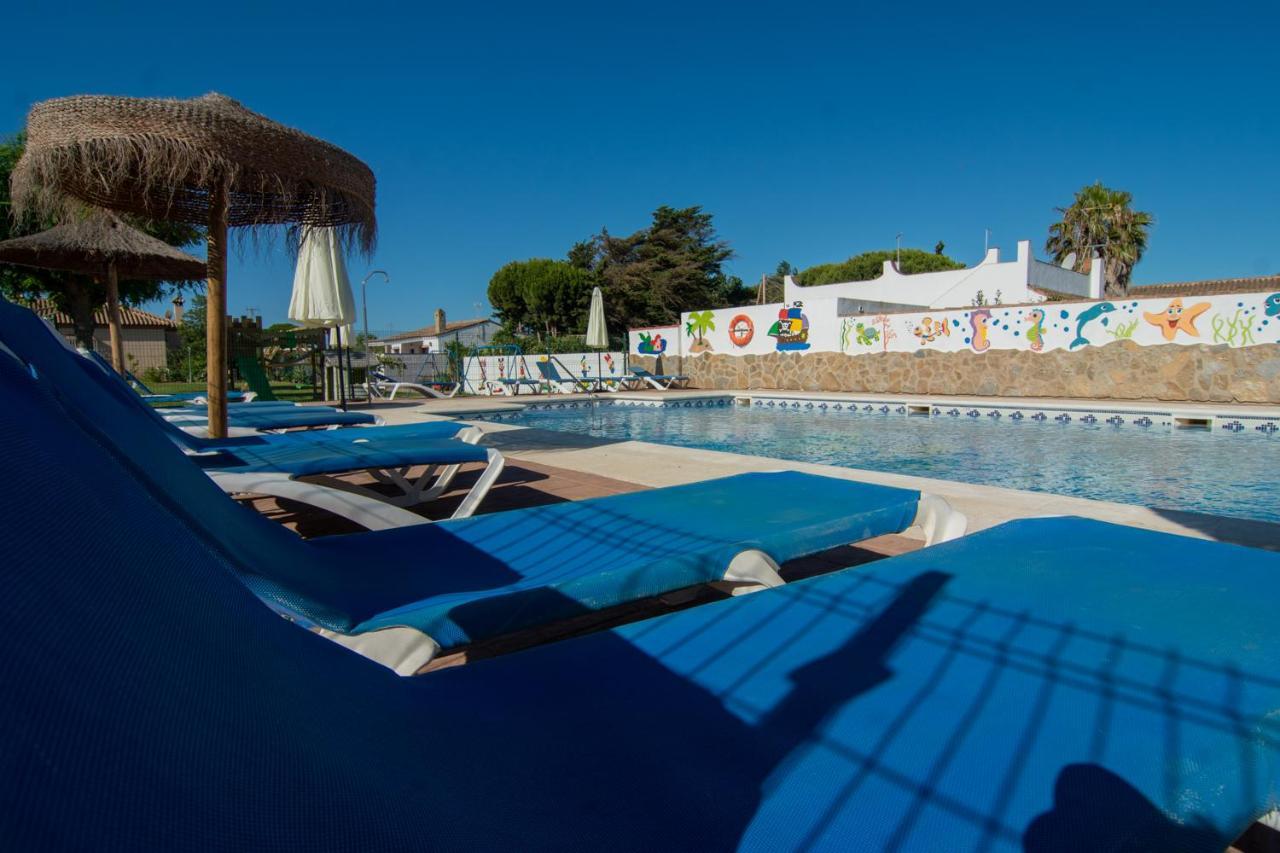 Apartamentos El Palmeral Conil De La Frontera Exterior photo