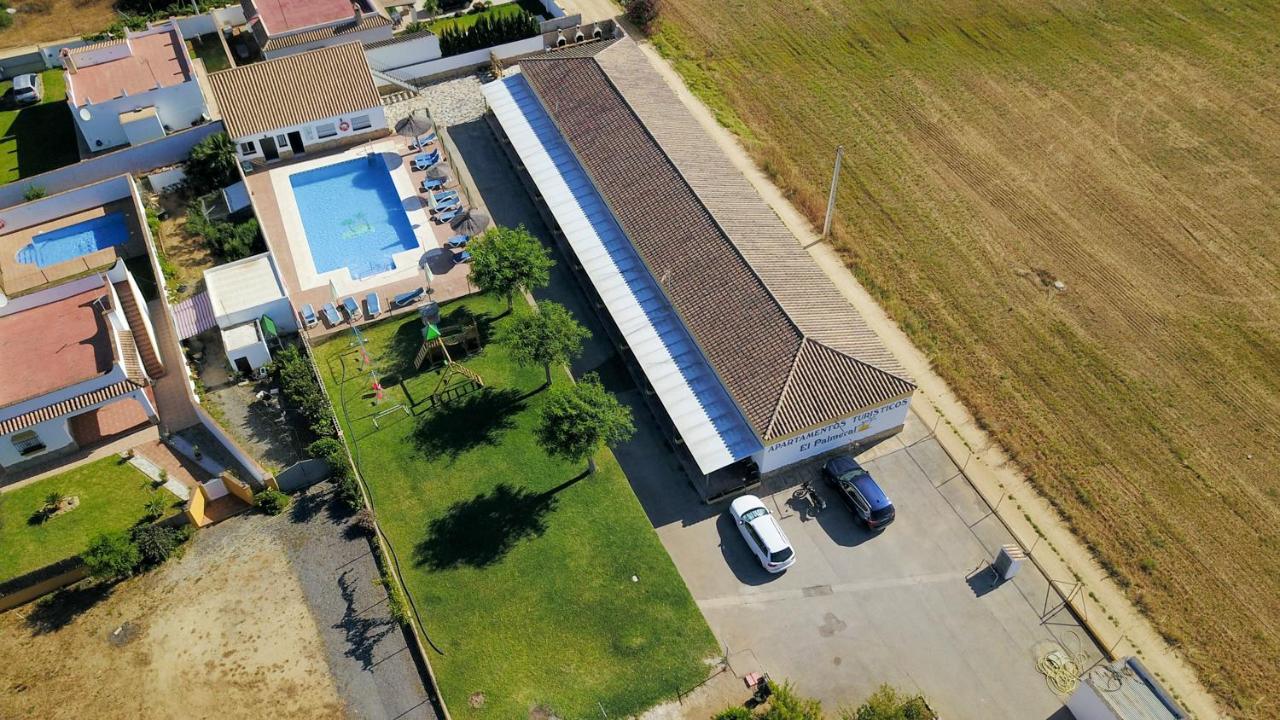 Apartamentos El Palmeral Conil De La Frontera Exterior photo