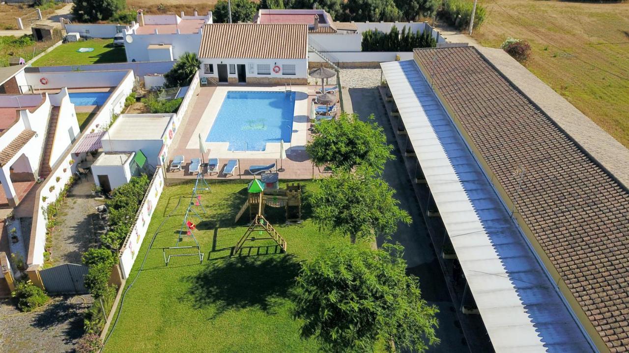 Apartamentos El Palmeral Conil De La Frontera Exterior photo
