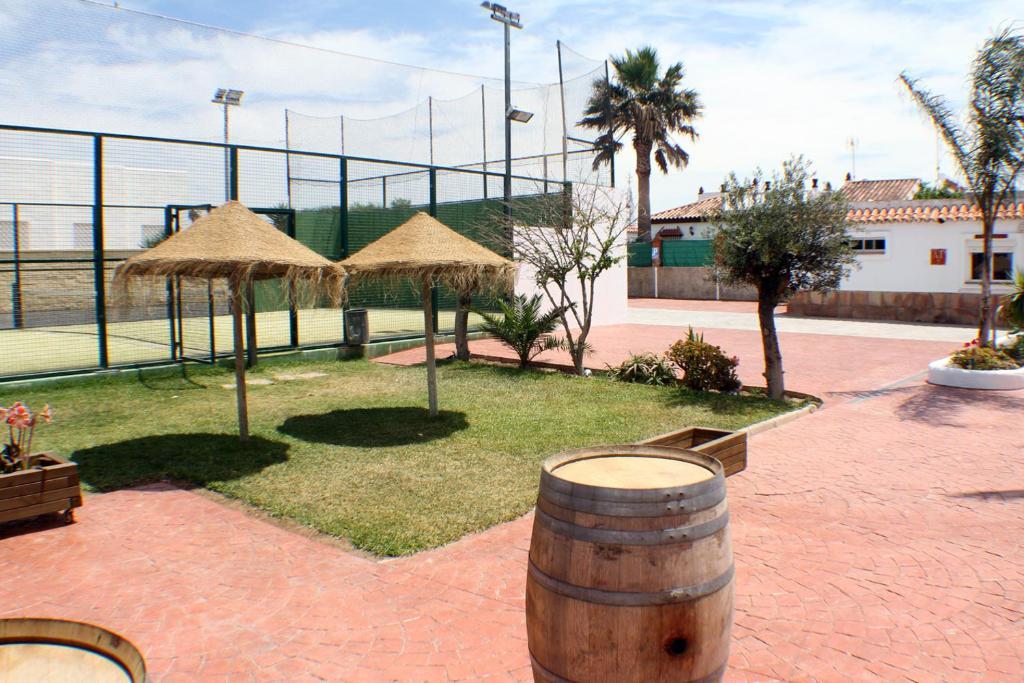 Apartamentos El Palmeral Conil De La Frontera Exterior photo